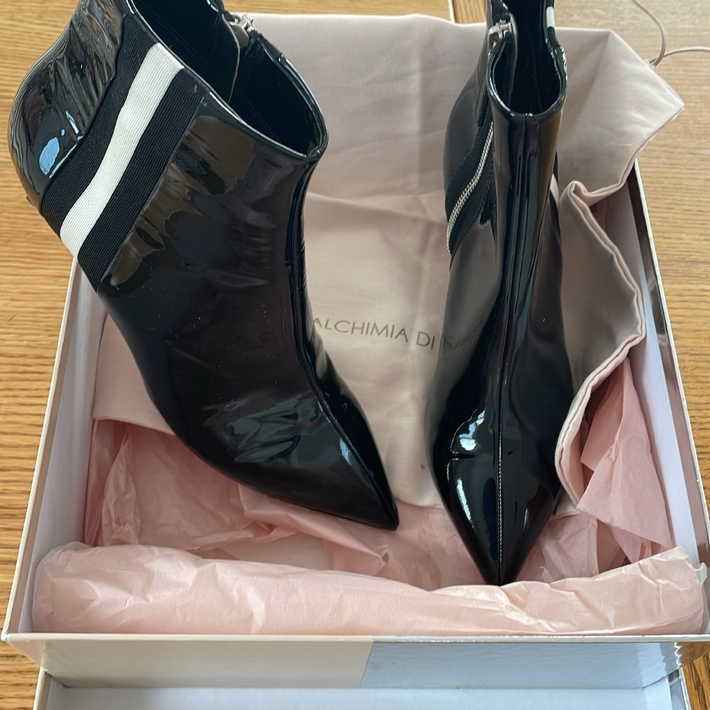 Booties - Picture 3 of 5